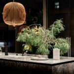 Encimera de cocina en gres porcelánico color claro instalada en Zaragoza